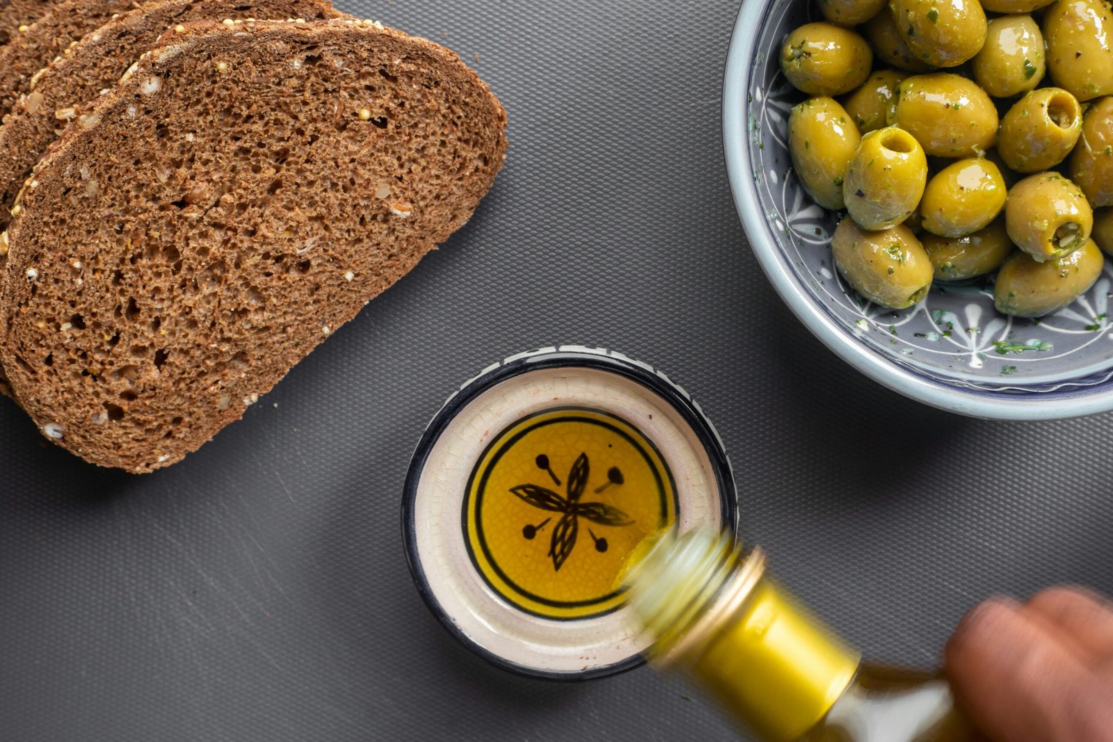Olive oil and Bran Bread