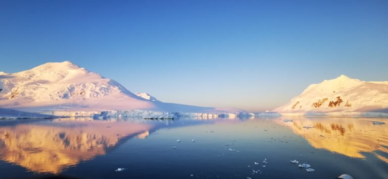 Antarctic, Mountain, Snow image.